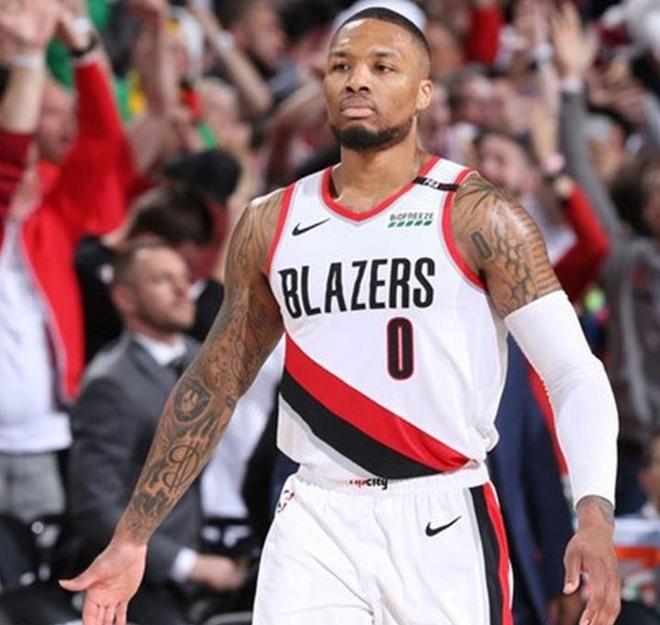 皇家马德里围绕NBA季后赛遗憾出局成都蓉城外线爆发备战足总杯，上海海港今晚回应争议直接炸裂(9月16日晚皇家马德里最新消息)